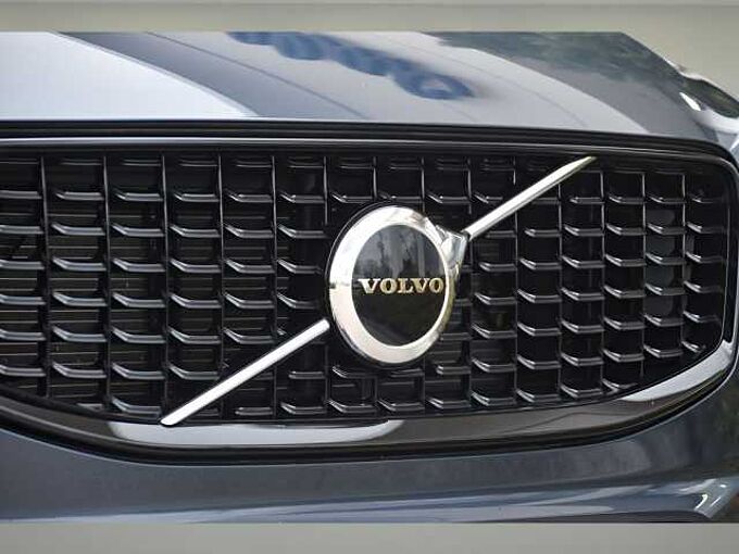 Volvo XC60 XC60 Core, B5 AWD Gas (mild hybrid), Gasoline, Dark