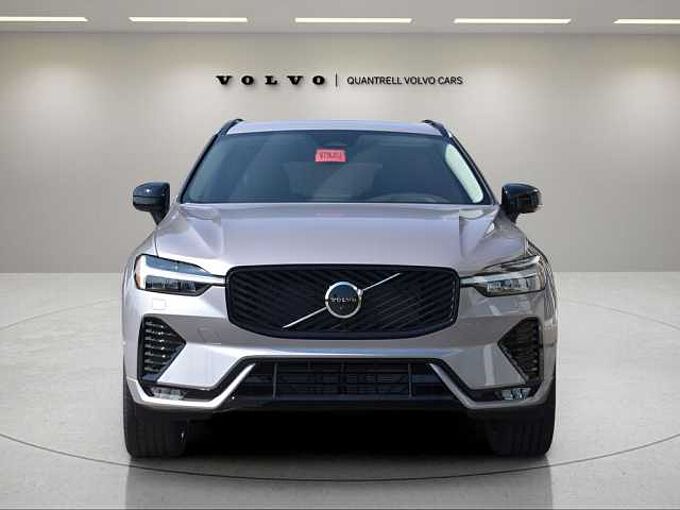 Volvo XC60 XC60 Plus, B5 AWD Gas (mild hybrid), Gasoline, Dark