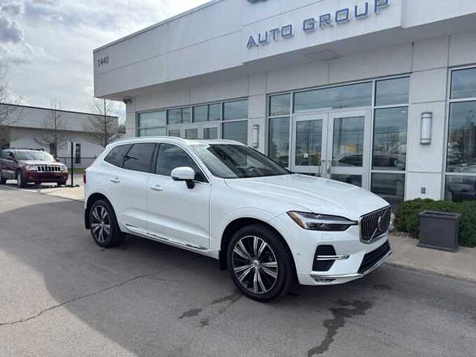 Volvo XC60 XC60 Plus, B5 AWD, Mild Hybrid, Bright