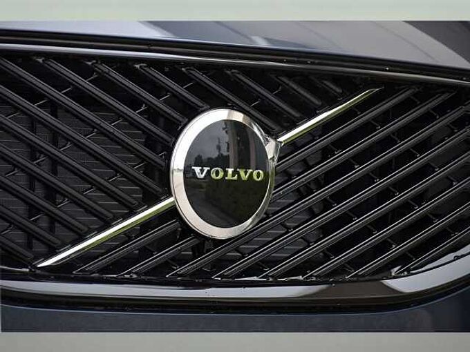 Volvo XC60 XC60 Core, B5 AWD Gas (mild hybrid), Gasoline, Dark