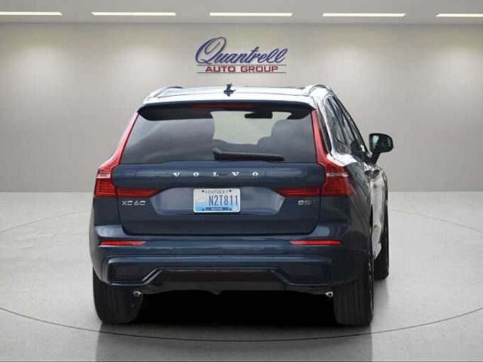 Volvo XC60 XC60 Core, B5 AWD Gas (mild hybrid), Gasoline, Dark