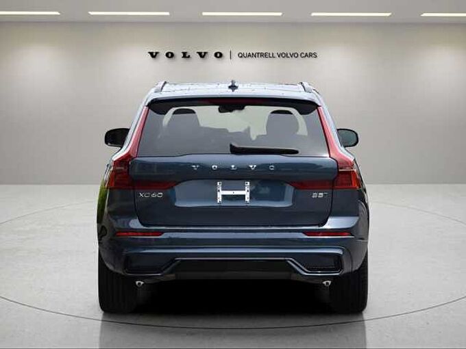 Volvo XC60 XC60 Core, B5 AWD Gas (mild hybrid), Gasoline, Dark