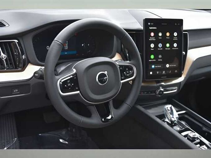 Volvo XC60 XC60 Core, B5 AWD Gas (mild hybrid), Gasoline, Dark