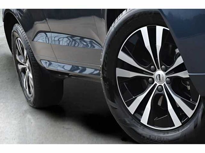 Volvo XC60 XC60 Core, B5 AWD Gas (mild hybrid), Gasoline, Dark