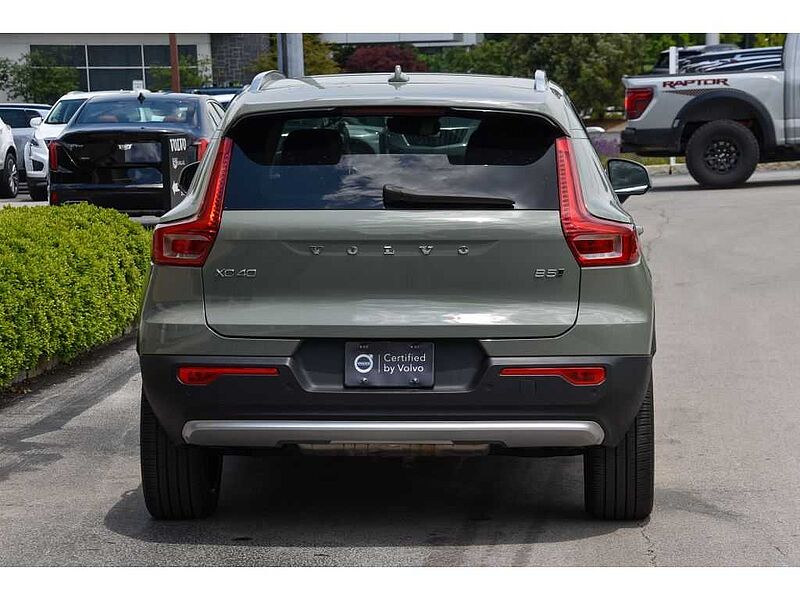 Volvo  XC40 Ultimate, B5 AWD Gas (mild hybrid), Gasoline, Bright