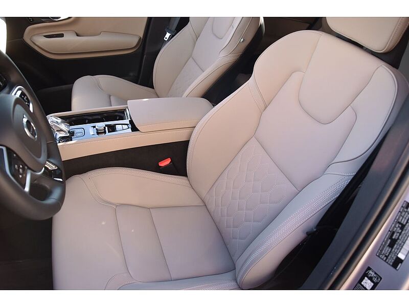 Volvo XC90 Plus, B5 AWD Gas (mild hybrid), Gasoline, Bright, 7 Seats