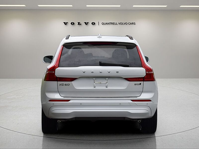 Volvo  XC60 Momentum, B5 AWD