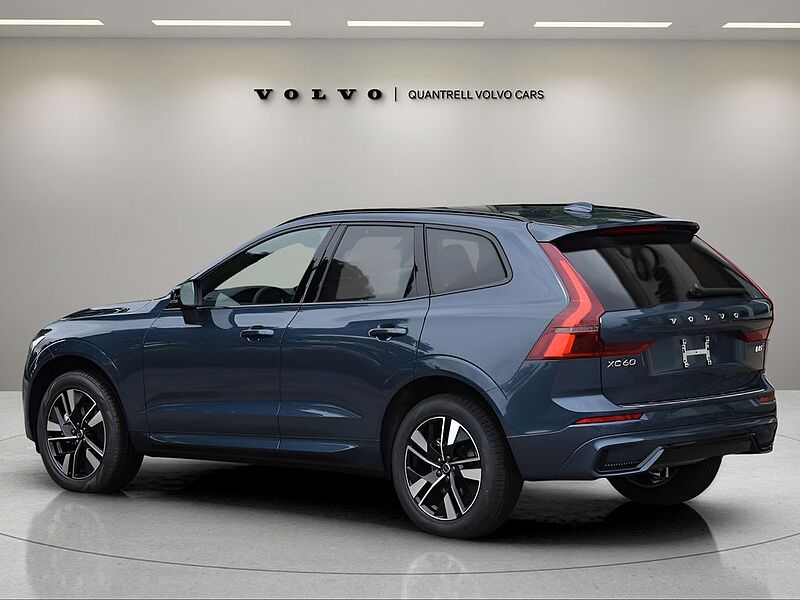 Volvo XC60 Core, B5 AWD Gas (mild hybrid), Gasoline, Dark