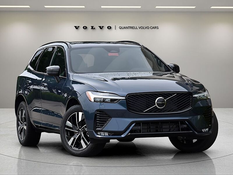 Volvo XC60 Core, B5 AWD Gas (mild hybrid), Gasoline, Dark