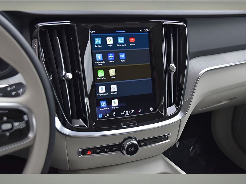 Volvo S60 Plus, B5 FWD Gas (mild hybrid), Gasoline, Dark