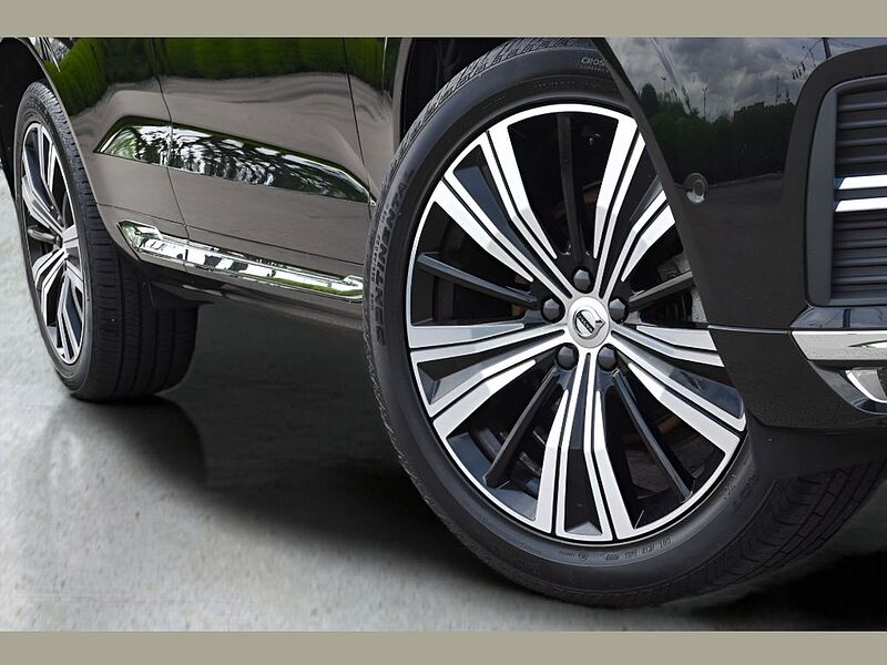 Volvo  XC60 Inscription, B5 AWD