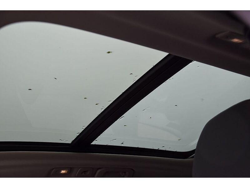 Volvo  XC60 Plus, B5 AWD Gas (mild hybrid), Gasoline, Dark