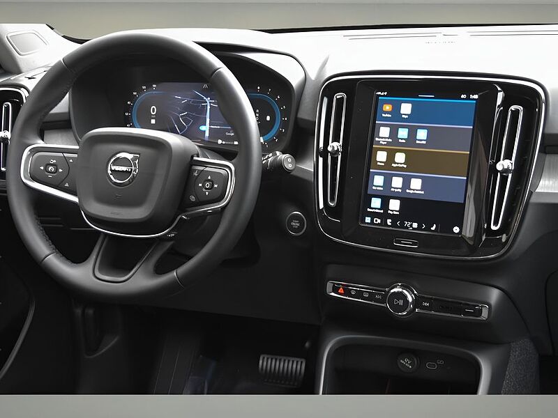 Volvo XC40 Ultra, B5 AWD Gas (mild hybrid), Gasoline, Dark