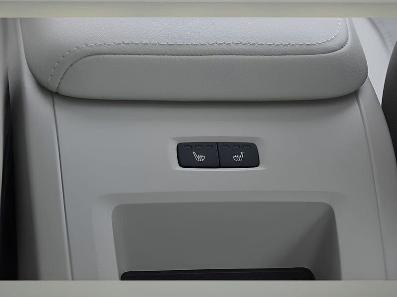 Volvo S60 Plus, B5 FWD Gas (mild hybrid), Gasoline, Dark