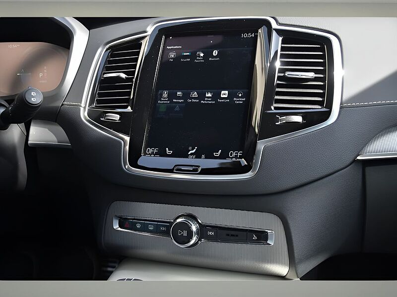 Volvo  XC90 Recharge R-Design, T8 eAWD , 7 Seats
