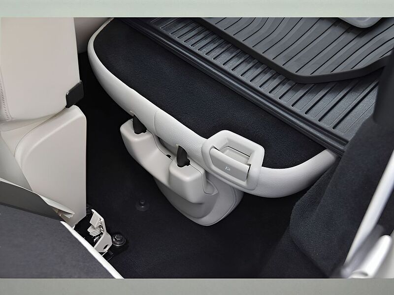 Volvo  XC90 Plus, B6 AWD Gas (mild hybrid), Gasoline, Bright, 7 Seats