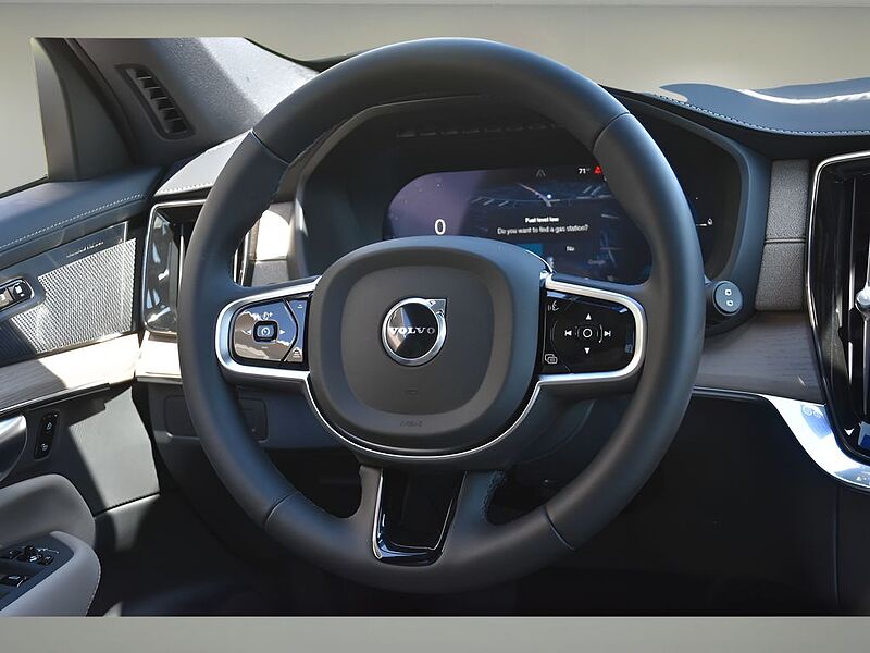 Volvo XC90 Plus, T8 AWD Plug-in hybrid, Electric/Gasoline, Bright, 7 Seats