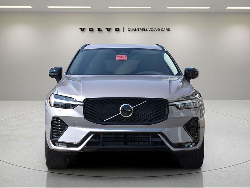 Volvo  XC60 Plus, B5 AWD Gas (mild hybrid), Gasoline, Dark