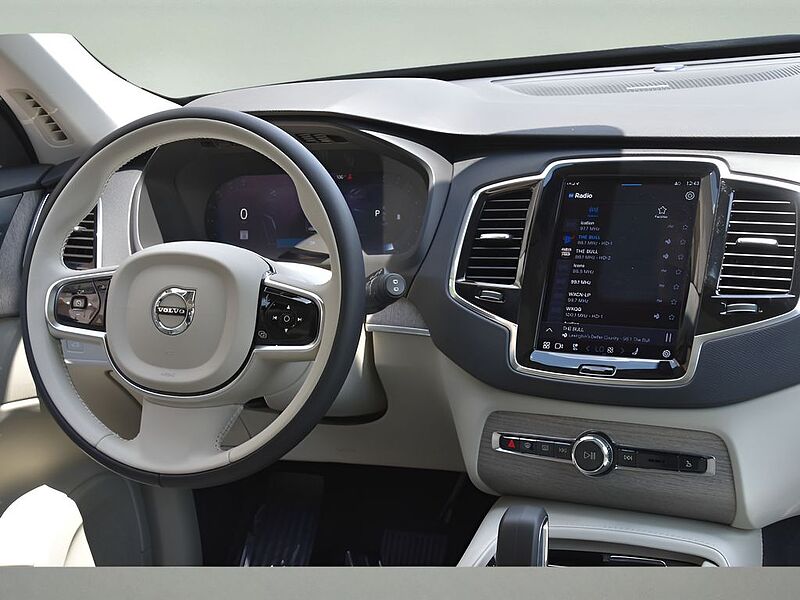 Volvo  XC90 Plus, B5 AWD Gas (mild hybrid), Gasoline, Bright, 7 Seats