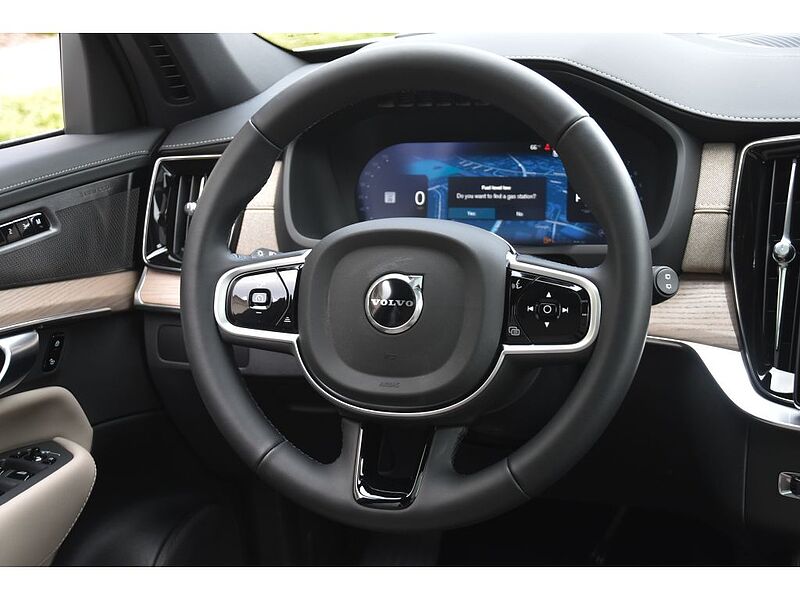 Volvo XC90 Ultra, B6 AWD Gas (mild hybrid), Gasoline, Bright, 7 Seats