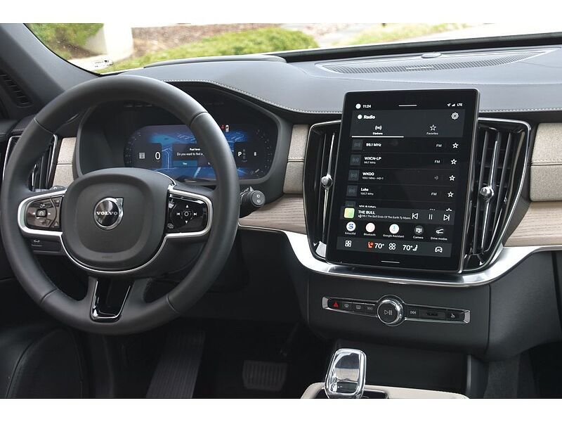 Volvo XC90 Ultra, B6 AWD Gas (mild hybrid), Gasoline, Bright, 7 Seats