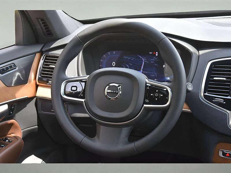 Volvo  XC90 Plus, B6 AWD Gas (mild hybrid), Gasoline, Bright, 7 Seats