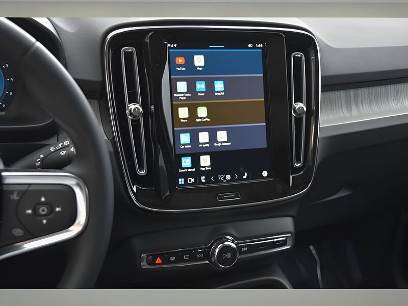 Volvo XC40 Ultra, B5 AWD Gas (mild hybrid), Gasoline, Dark