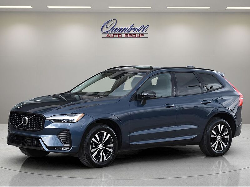 Volvo XC60 Core, B5 AWD Gas (mild hybrid), Gasoline, Dark