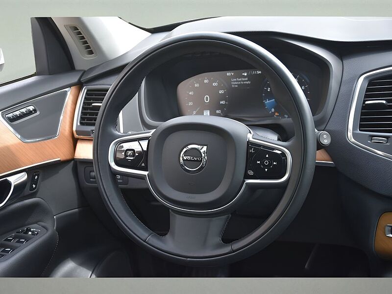 Volvo  XC90 Momentum, T6 AWD , 7 Seats