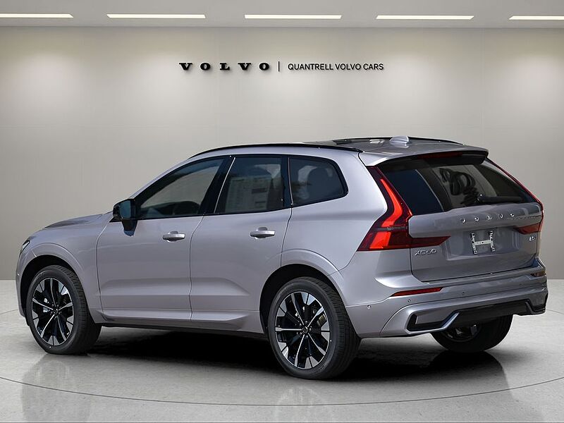 Volvo  XC60 Plus, B5 AWD Gas (mild hybrid), Gasoline, Dark