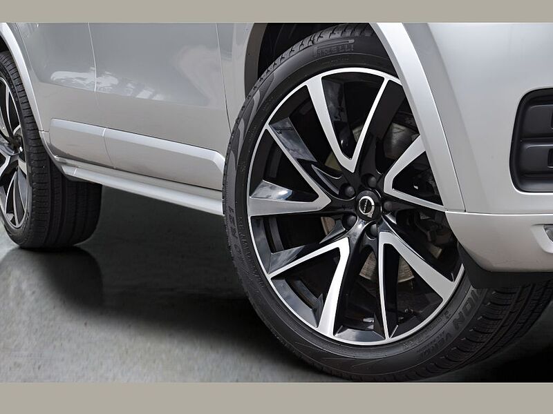 Volvo  XC90 Momentum, T6 AWD , 7 Seats