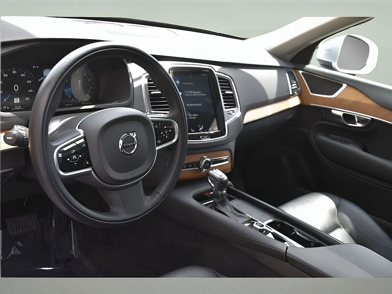 Volvo  XC90 Momentum, T6 AWD , 7 Seats