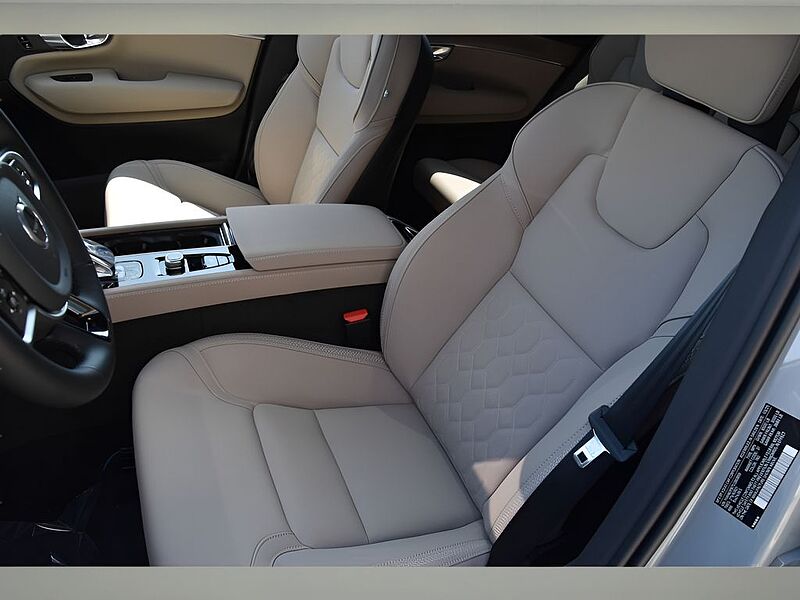 Volvo XC90 Plus, T8 AWD Plug-in hybrid, Electric/Gasoline, Bright, 7 Seats